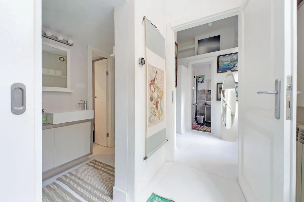 Beautiful Monti Apartment Panisperna Рим